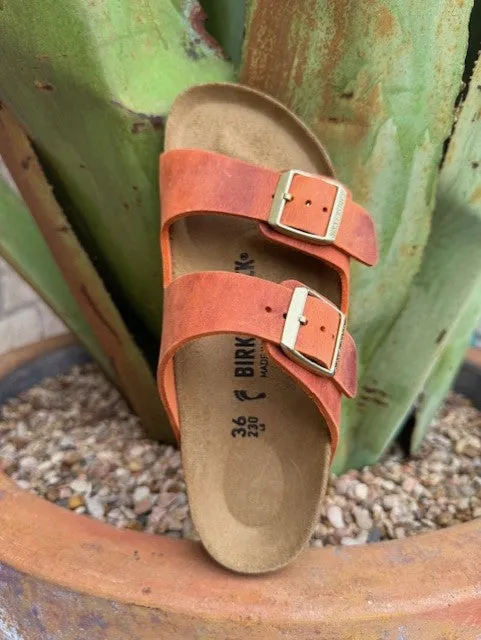 Birkenstock Women's Arizona  - 1026592