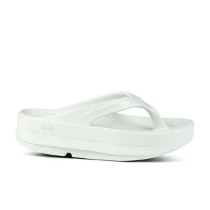 OOFOS Women's OOmega OOlala Thong - Cosmic Gray