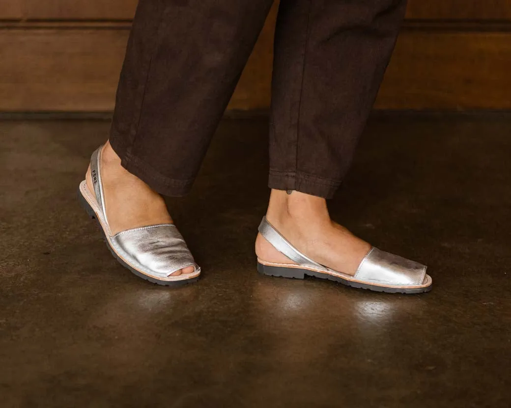 Pons Classic Metallic Silver