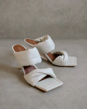 Twist Strap White